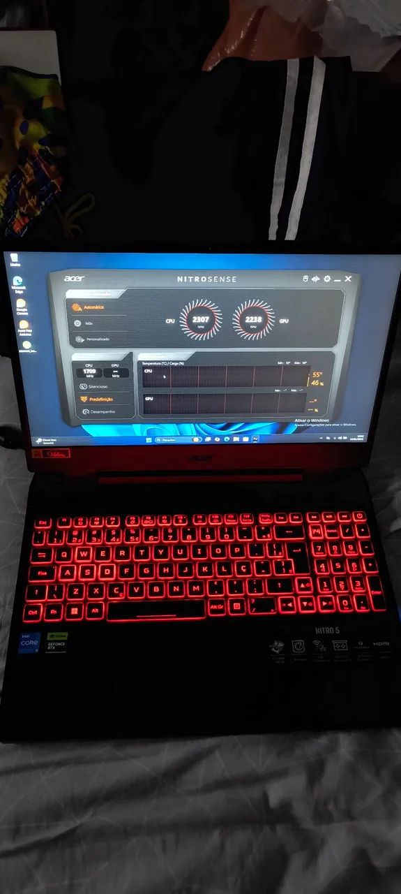 VENDO NITRO 5 NOTEBOOK 