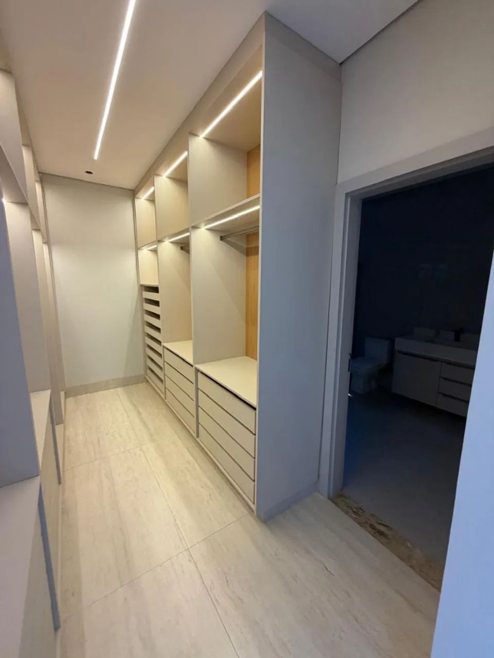 4 SUITES + ESCRITORIO 500 METROS RUA 12 - Foto 5