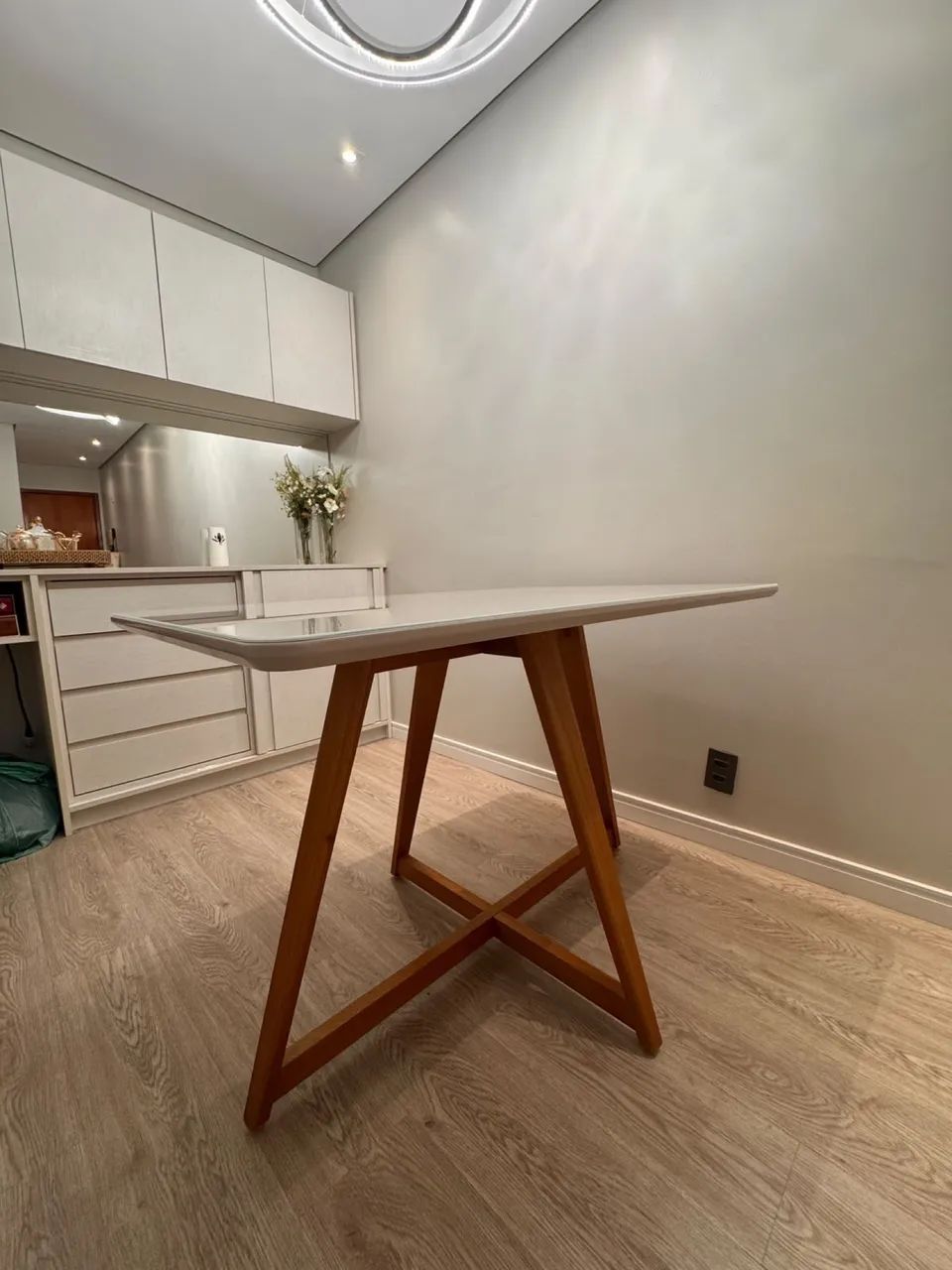 Mesa de jantar laqueada - Foto 3