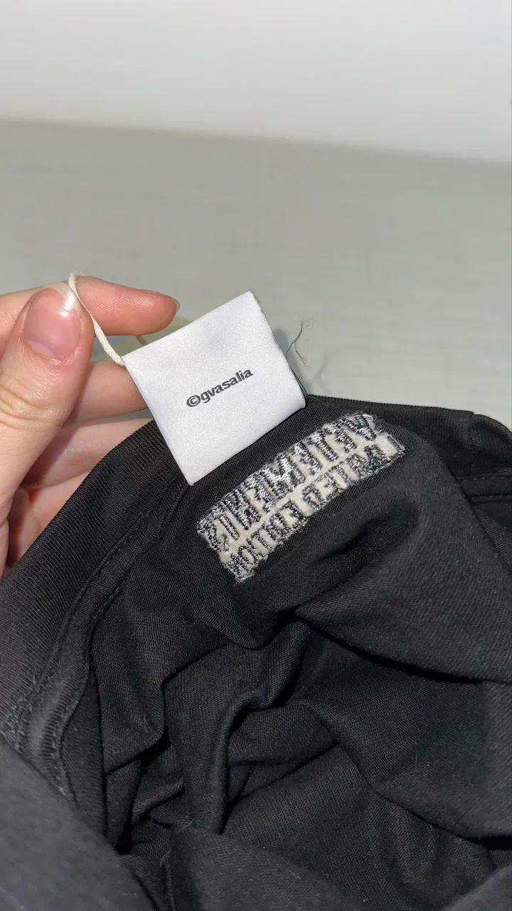 Camiseta Vetements  - Foto 2