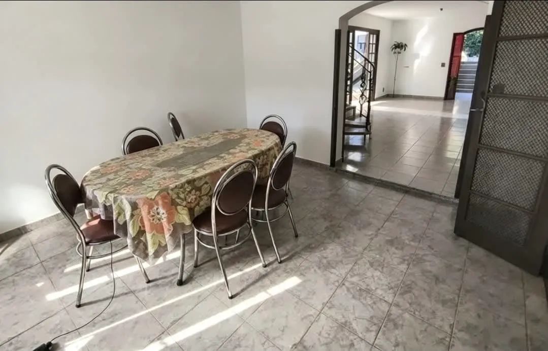 Casa comercial na Rua Icamaquã, 107  248 m² - Foto 5