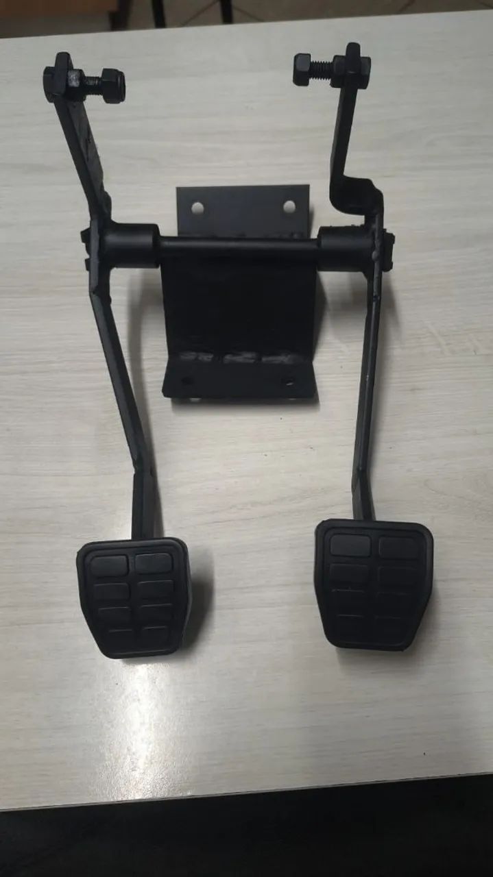 Pedal duplo comando