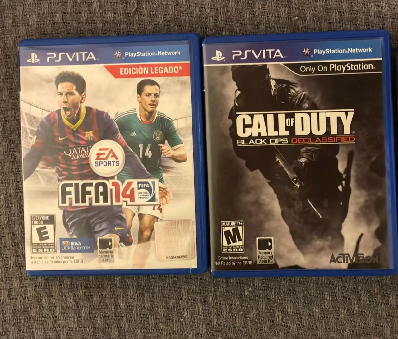Jogos de Ps Vita (COD e FIFA 14)