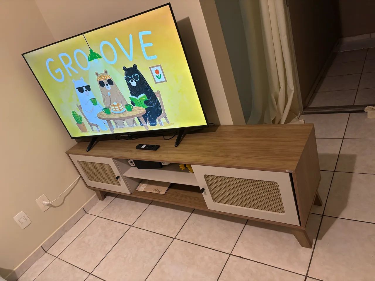 Rack para TV - Poucos Meses de Uso