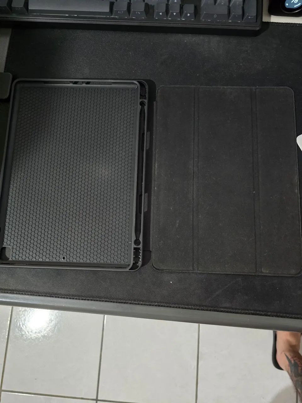 iPad 9 + Apple Pencil 1 + Smart case magnética  - Foto 3