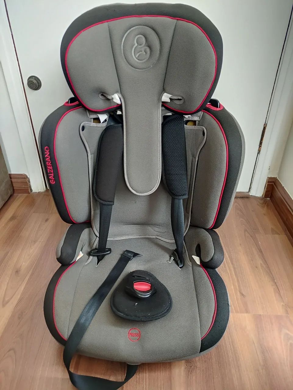 Cadeirinha para automóvel. - Foto 2