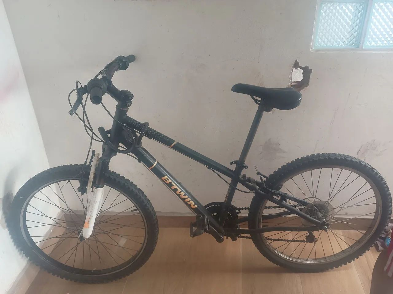Bicicleta b-twin aro 