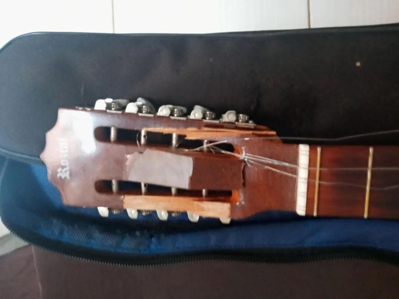 Conserto de instrumentos musicais elétricos e acústicos  - Foto 2