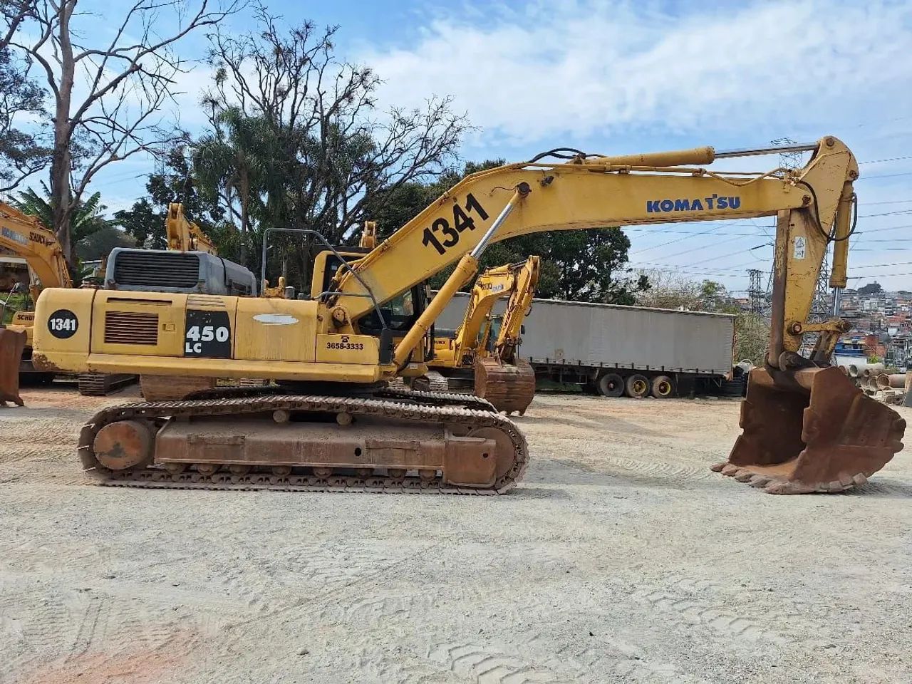 Escavadeira Komatsu Pc450Lc - Máquinas pesadas para construção