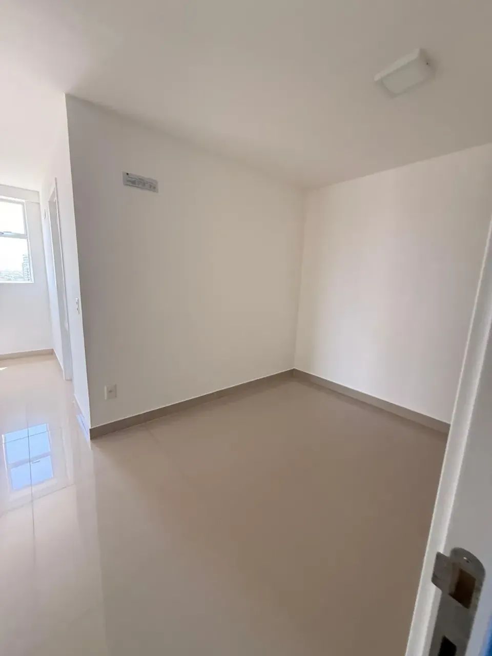 AB| Apartamento com 4 Suítes, sendo 1 Master com varanda | Cond. Al Mare - Foto 5