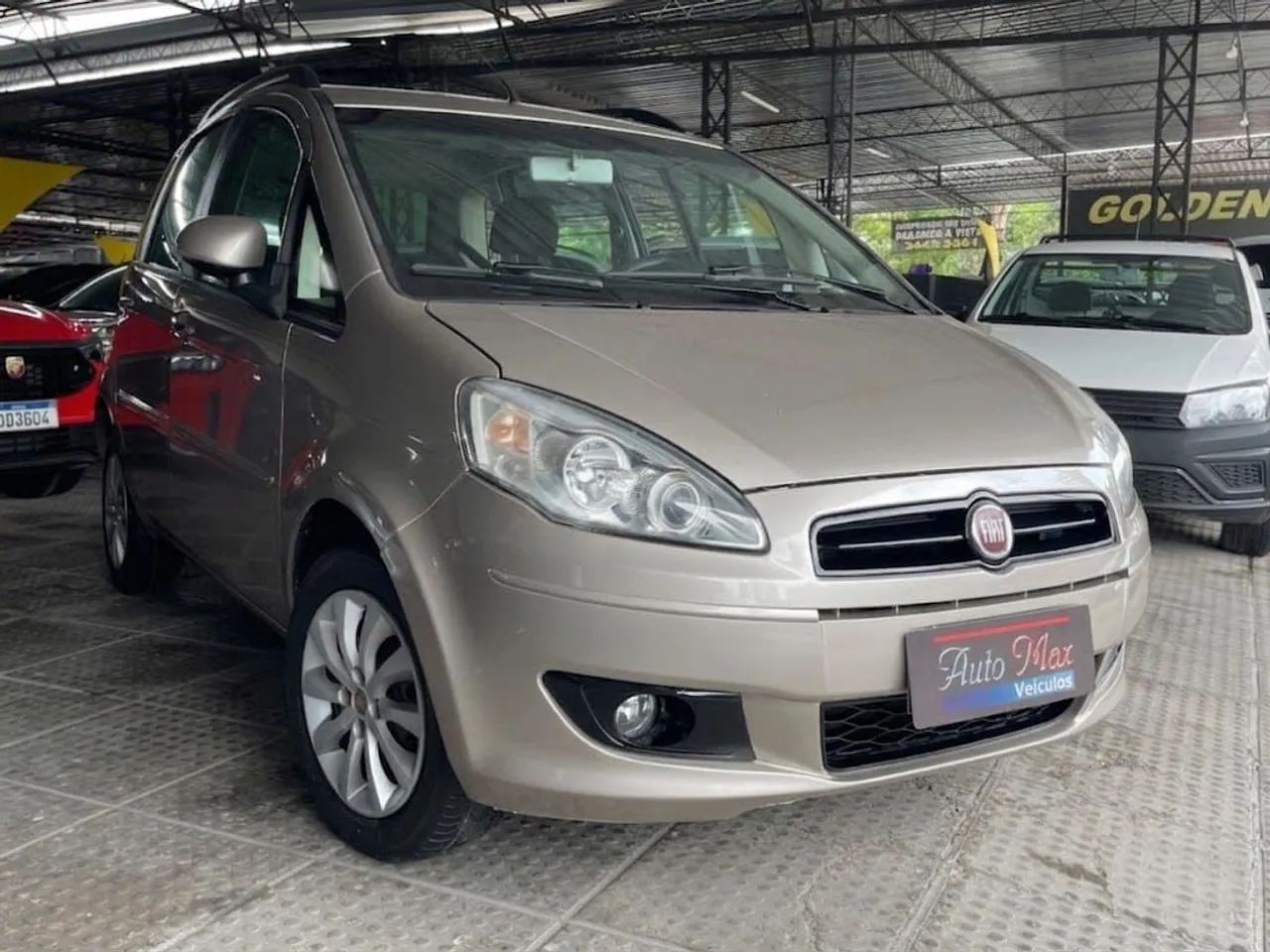 Fiat Idea ATTRACTIVE 1.4 8V FLEX 2014