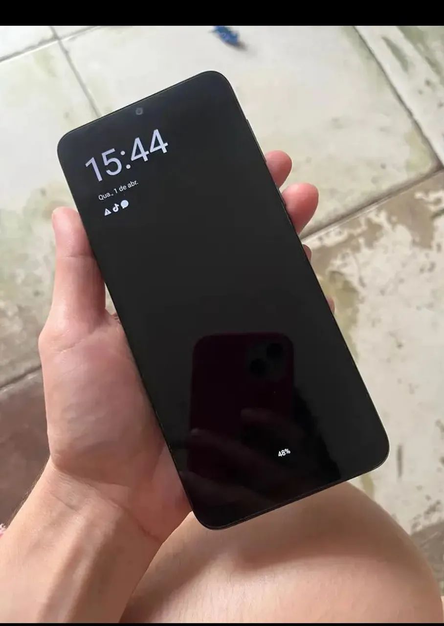 Vendo celular moto e13 64 GB tudo bom  - Foto 2