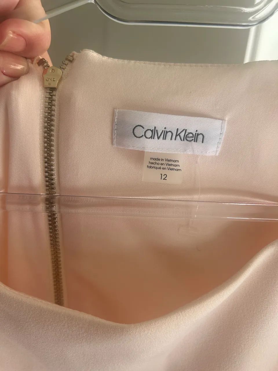 Vestido Calvin Klein novo tem 46/48