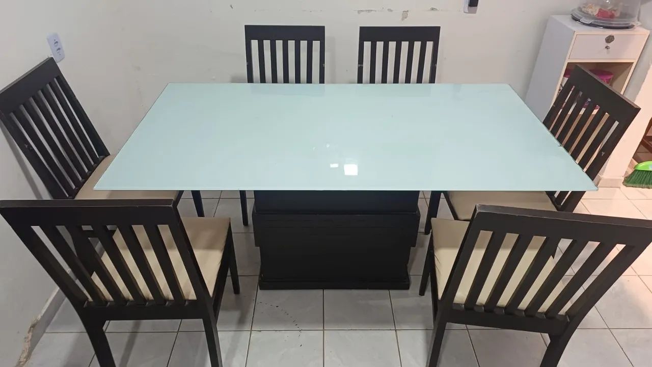 Mesa com 6 cadeiras - Foto 4