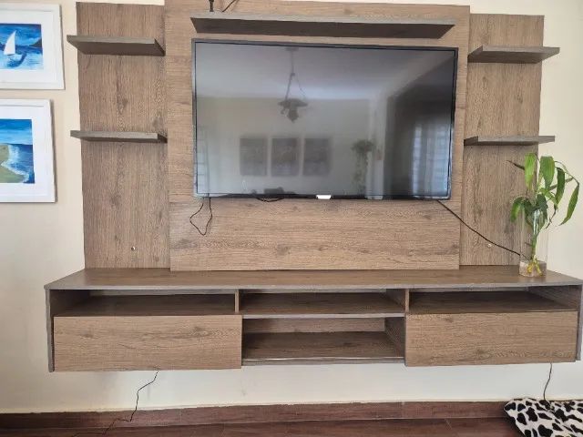 Hack/ Wall-Mounted TV Panel465543219506718722