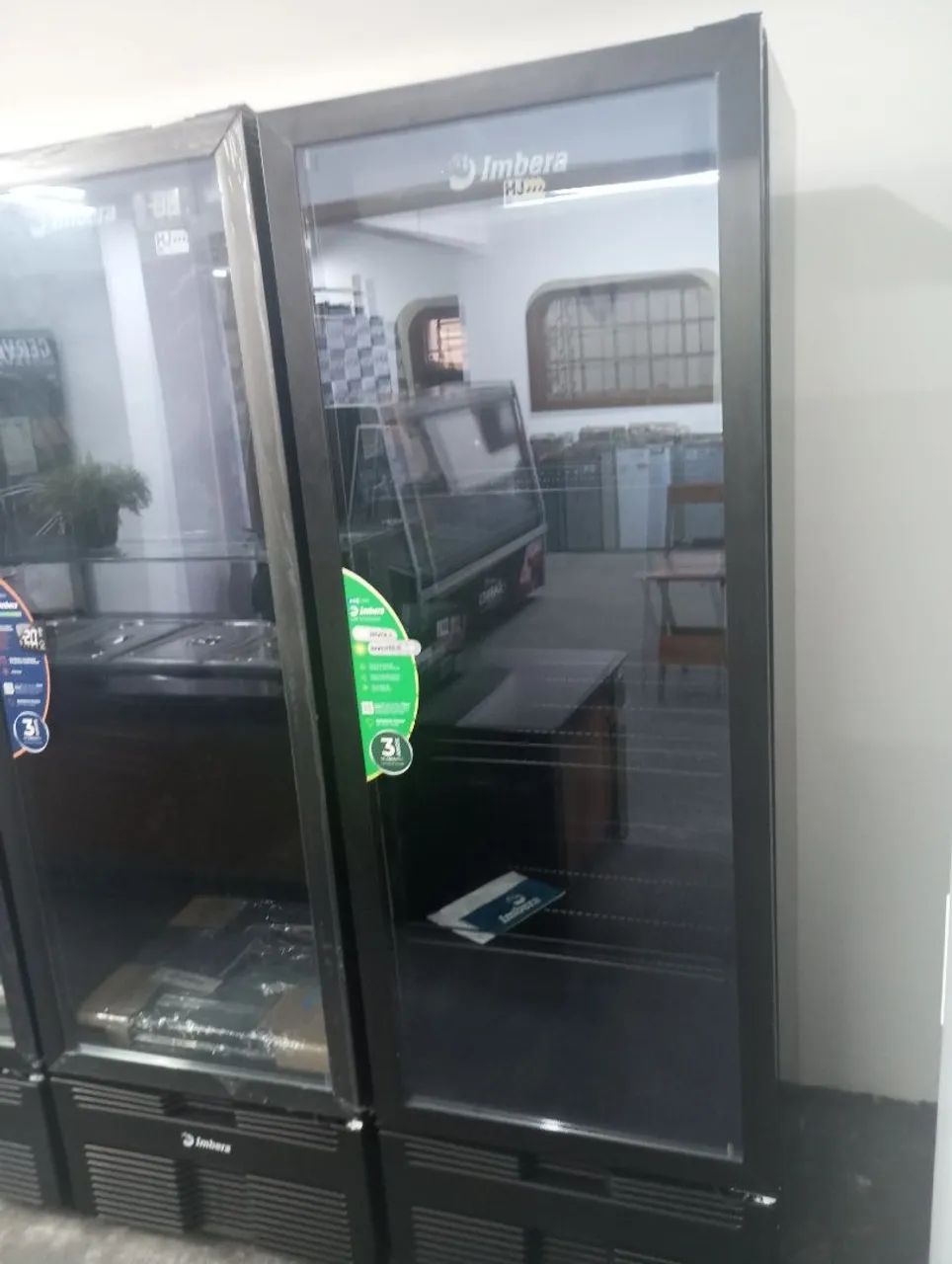 NZ. Expositor refrigerado 453L IMBERA 