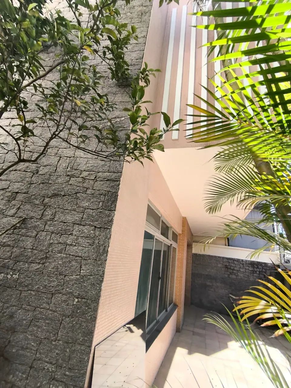 Casa com com 4 quartos sendo 2 suítes, mais Apto 2/4 sendo 1 ste, piscina em Centro - Maca - Foto 5