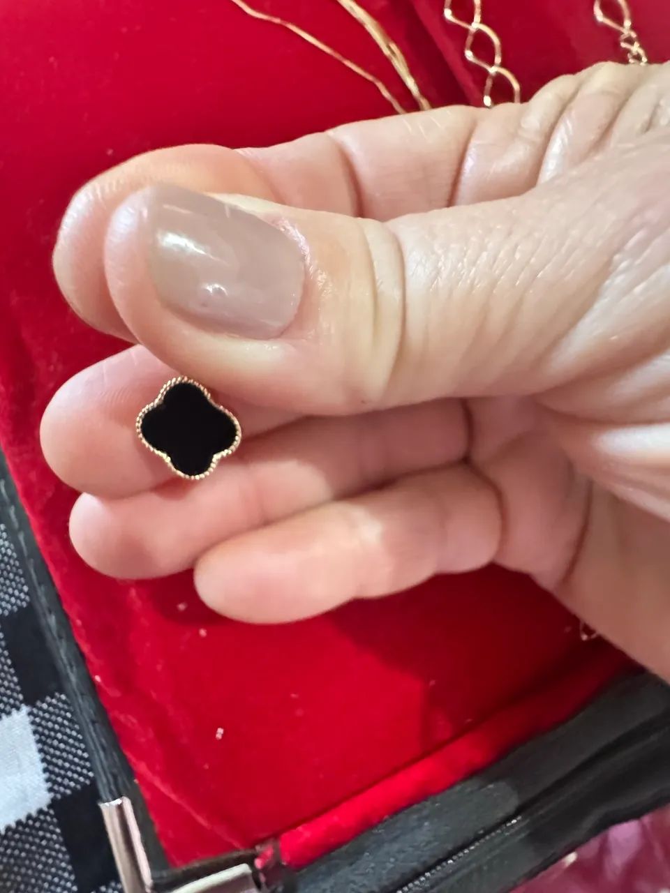 PROMOÇÃO Pingente Moderno em ouro 18 k