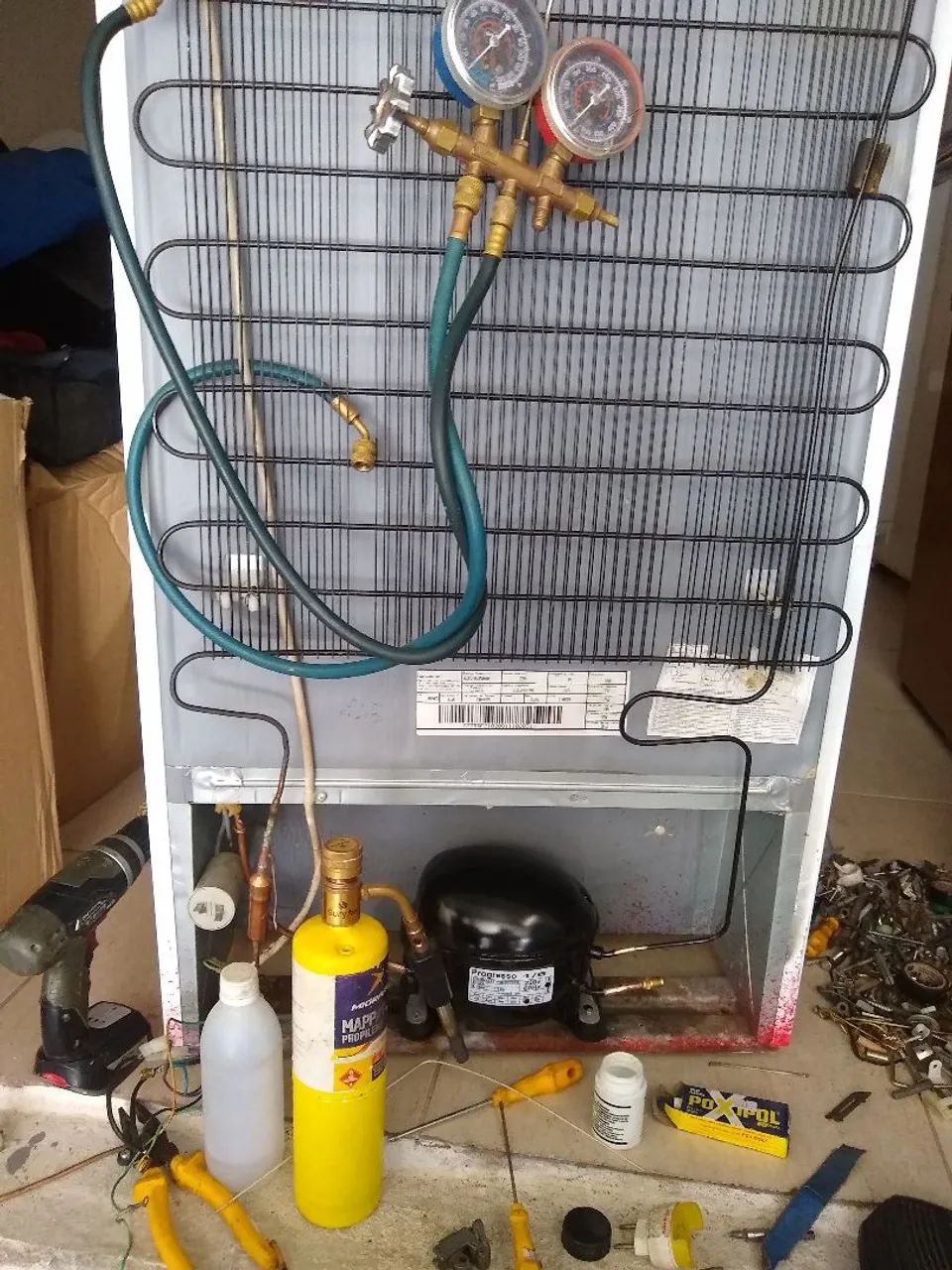Técnico de refrigeração geladeira e freezer 