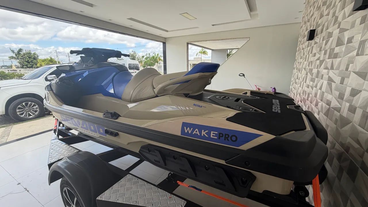 JET SKI SEADOO 230 WAKE PRO 2026 - Foto 6
