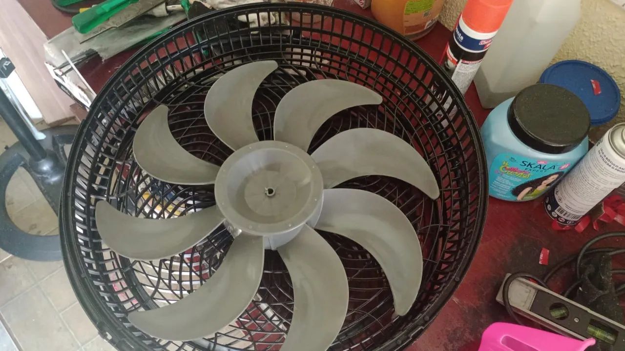 Ventilador ( peças ou pra arrumar)  - Foto 5