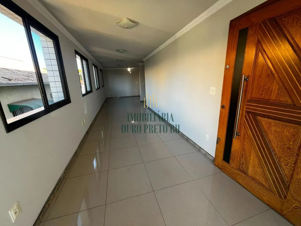 Apartamentos para alugar com e 5 quartos, 250 m² - Santa Amélia