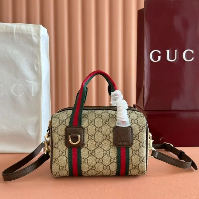Bolsa Gucci Mini GG Web com Acabamento Marrom