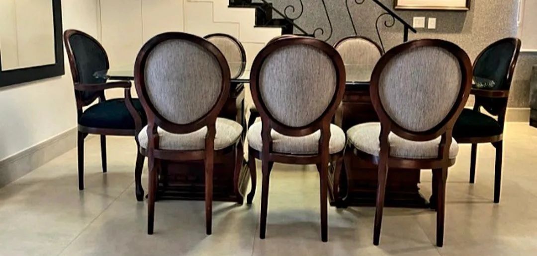 Mesa de Jantar em vidro com 8 cadeiras - Foto 2