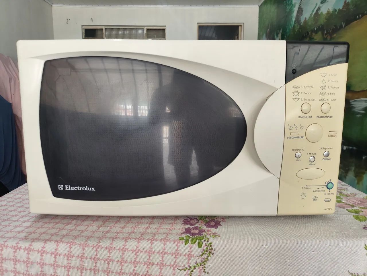 Microondas Electrolux,27 litros, entrego e garantia 