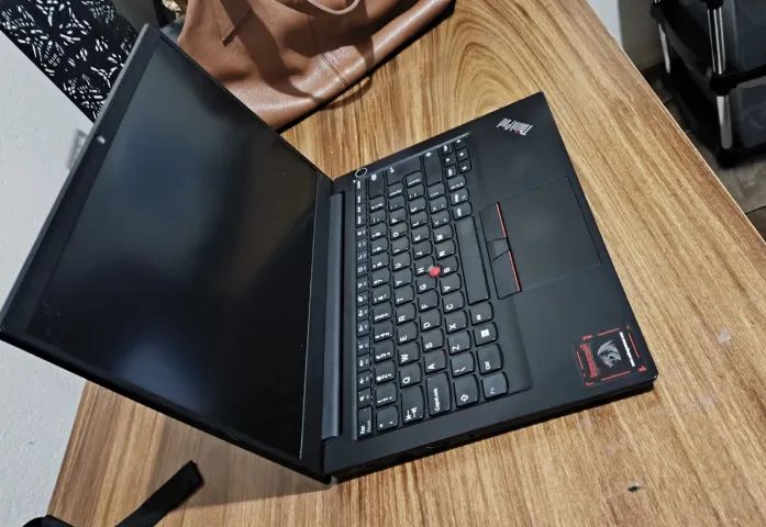 Notebook Lenovo ThinkPad E14 Gen 2 cpu intel i7 16gb ram - Foto 4