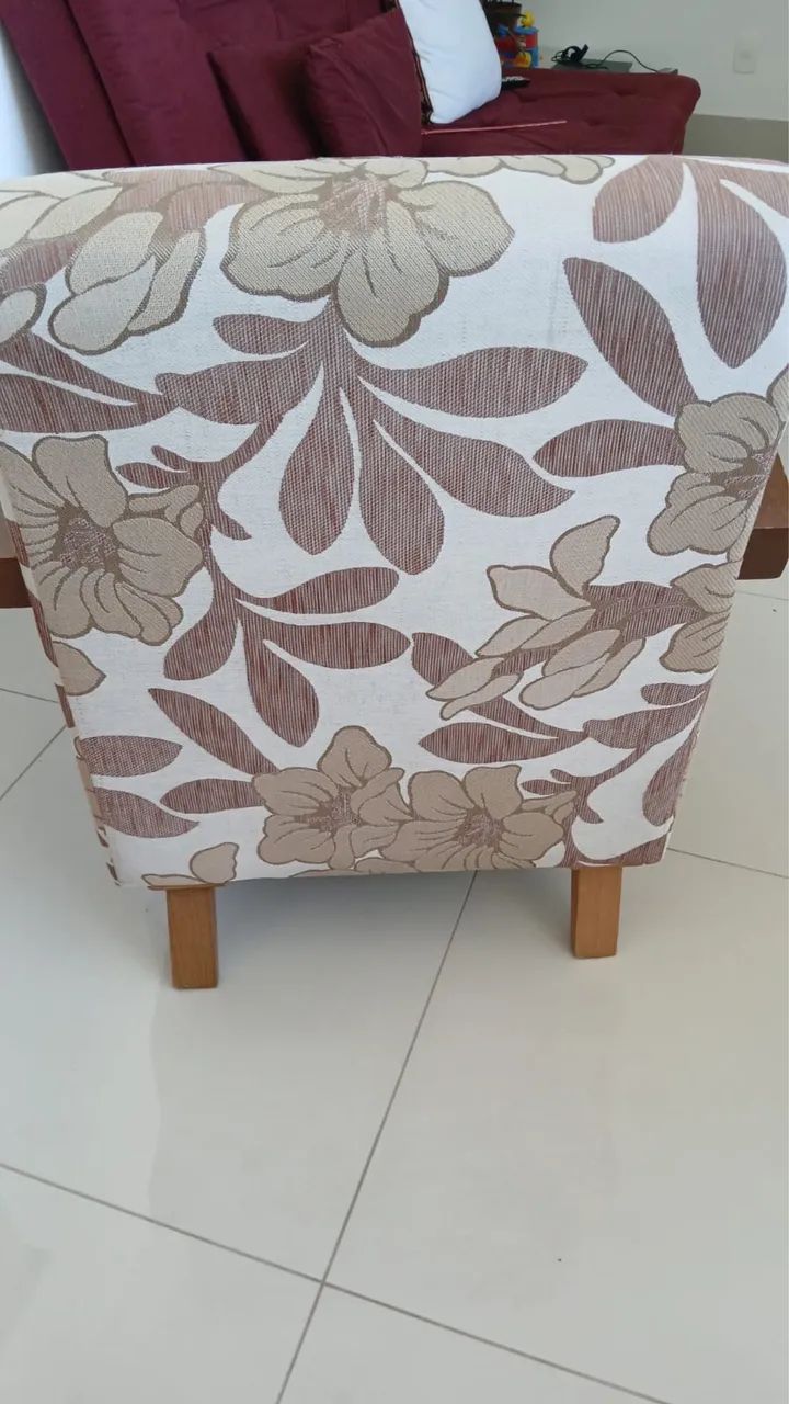 2 Poltronas Decorativas Floral com Braços em Madeira - Ótimo Estado - Foto 3