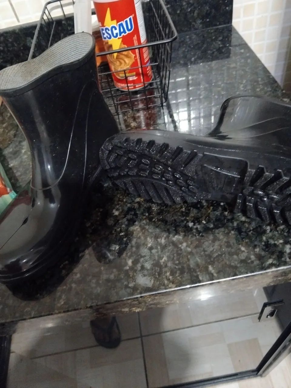bota galocha  n 36 - Foto 3