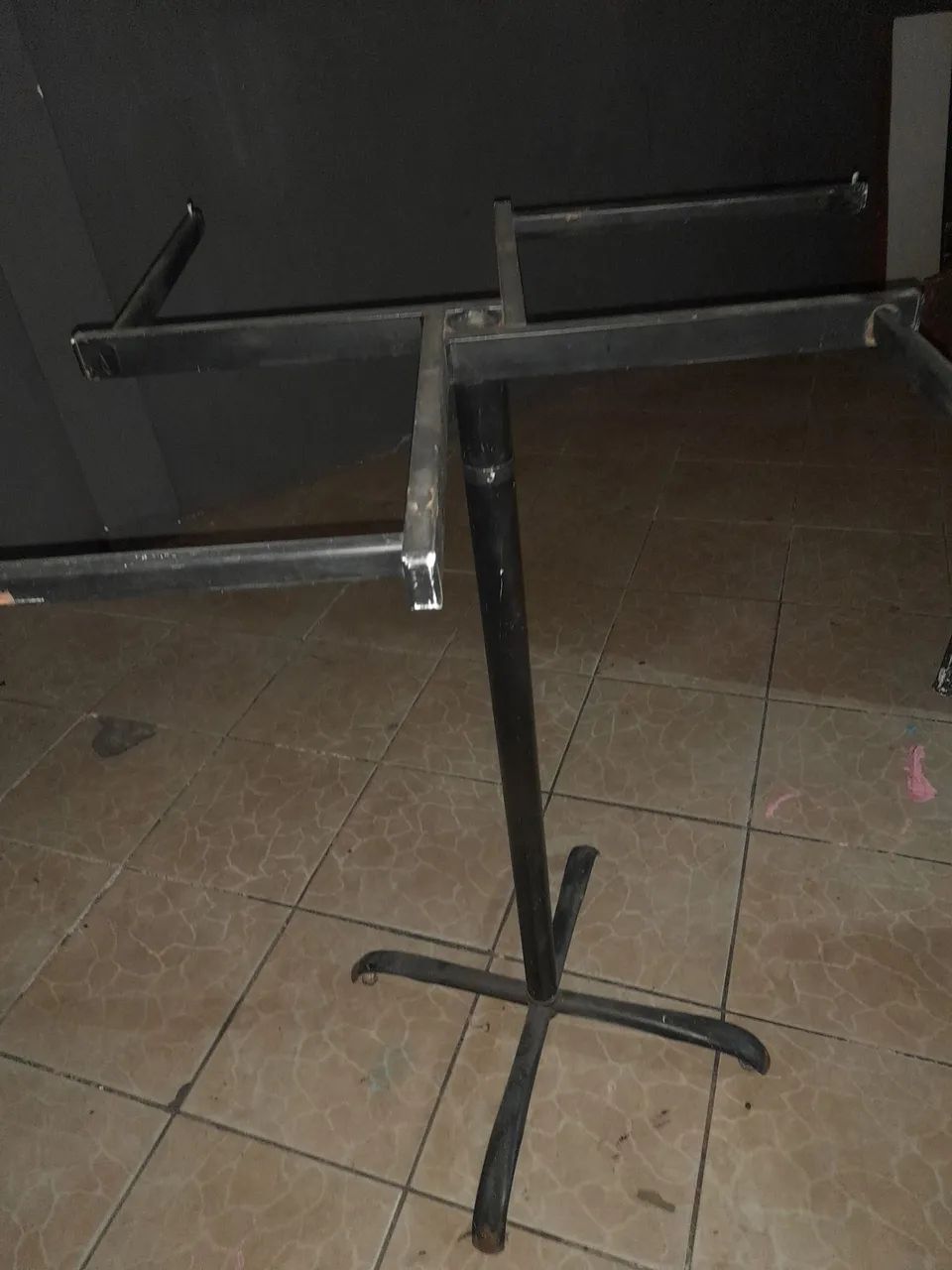 Arara de roupas - Foto 3