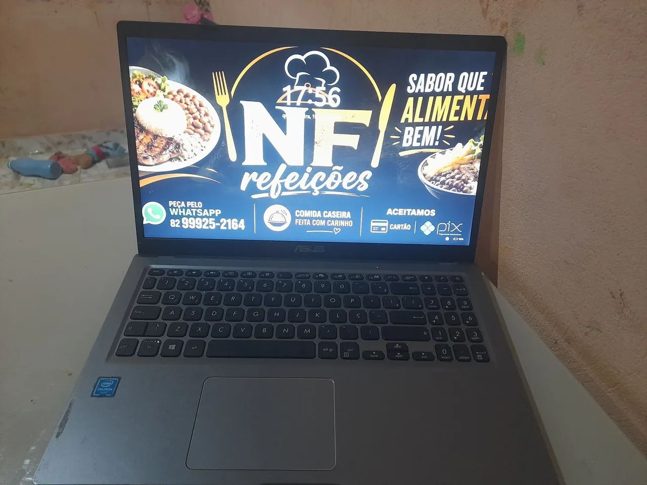 Notebook em perfeito estado