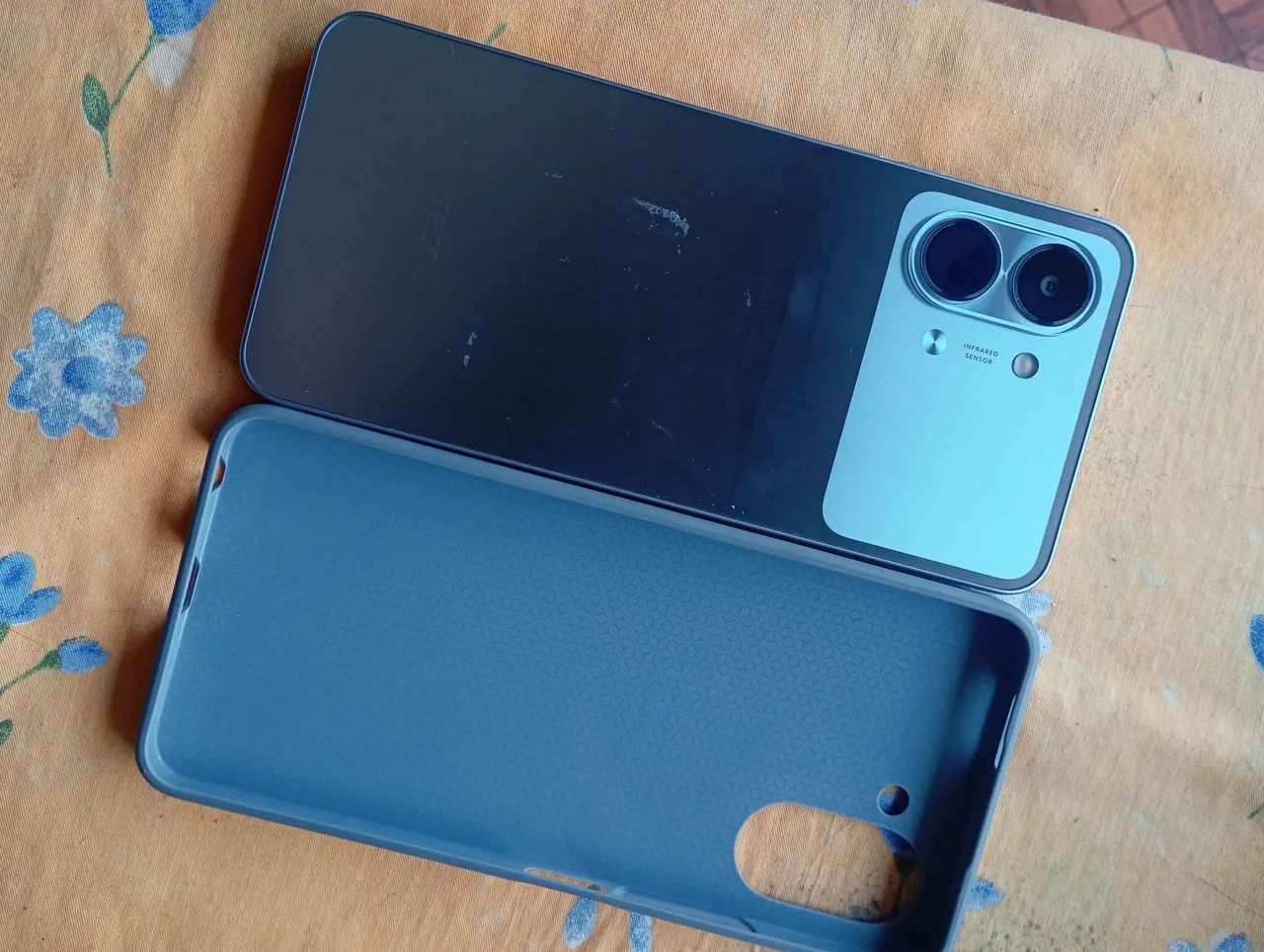 Celular tekno spark Go lll  - Foto 4