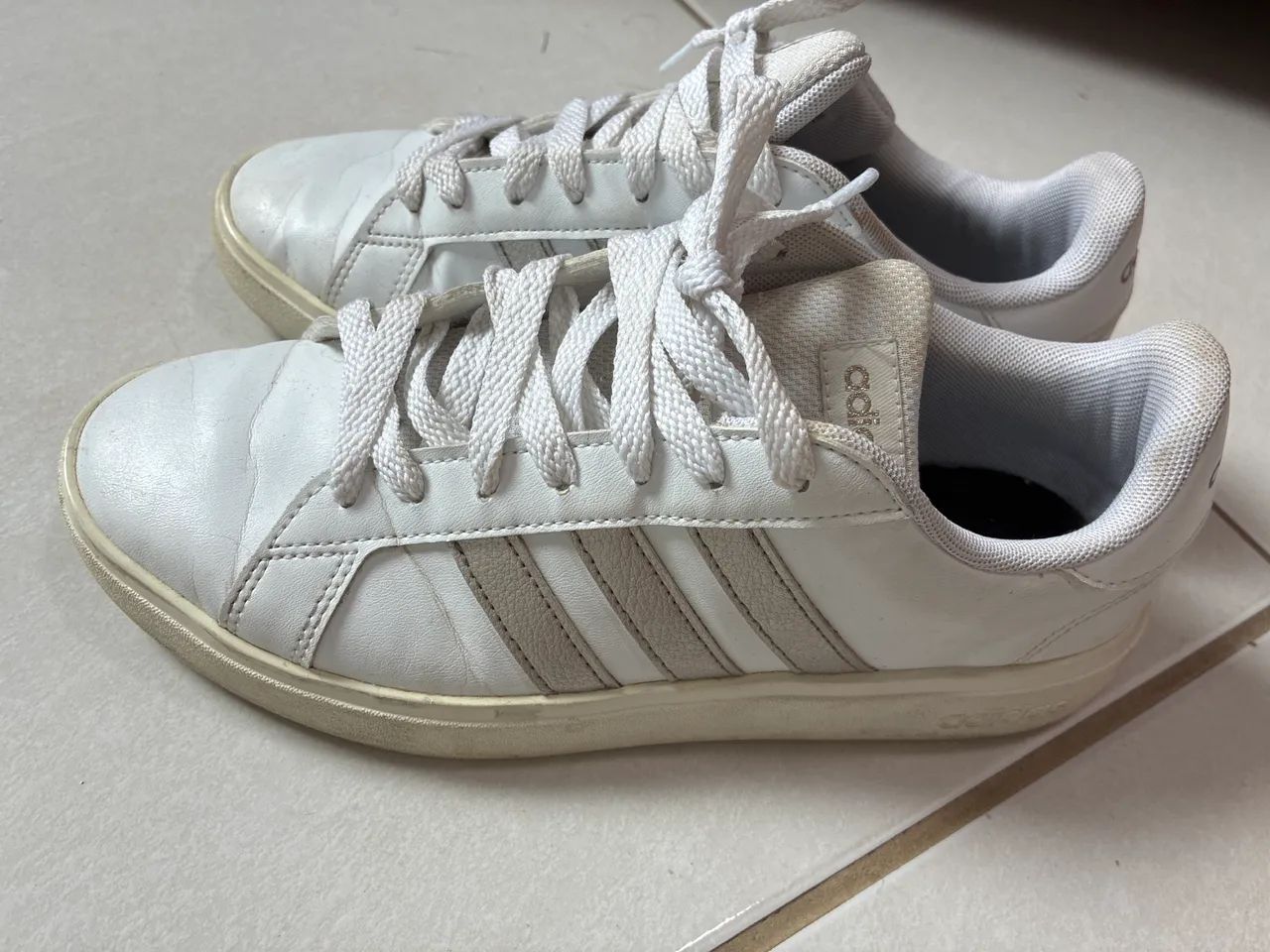 Tenis adidas - Foto 2