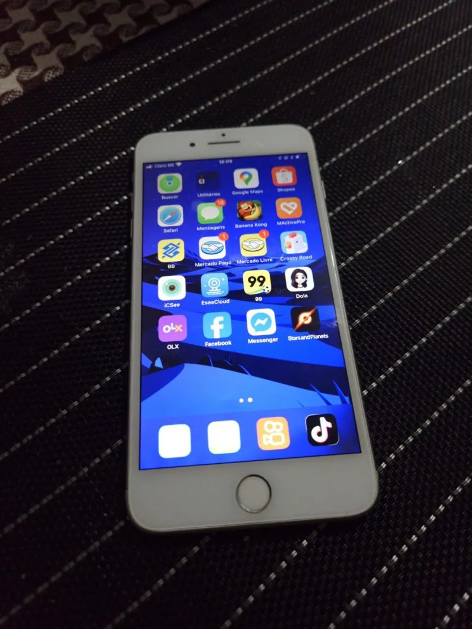 Iphone 7 plus 128gb (tela grande)
