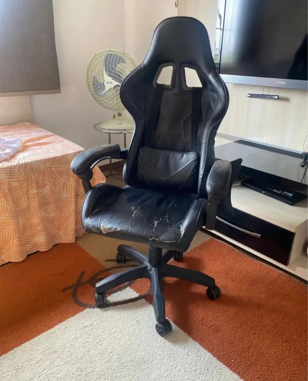 cadeira gamer XZONE usada 4 anos