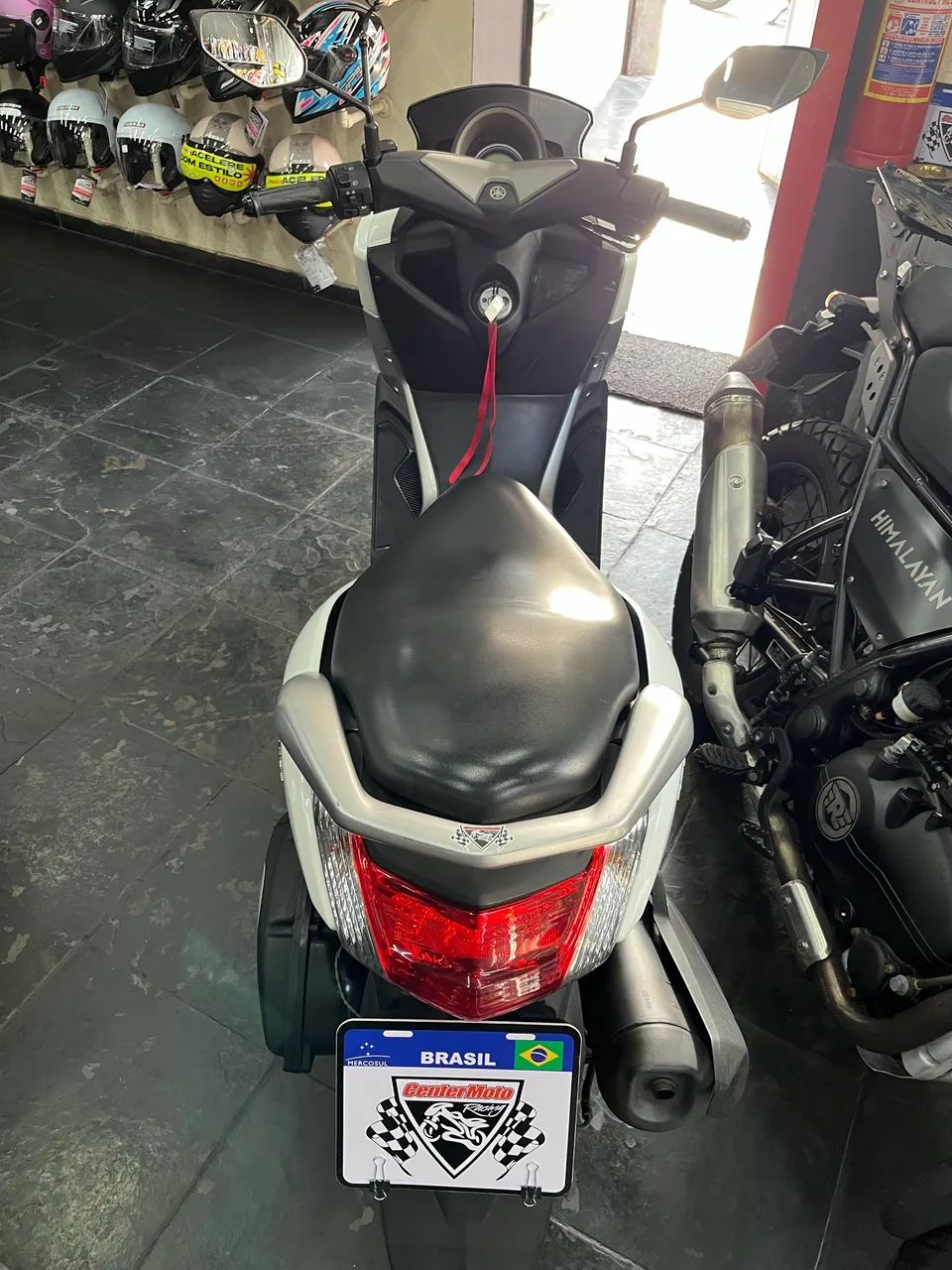 Yamaha Nmax 160 - Foto 4