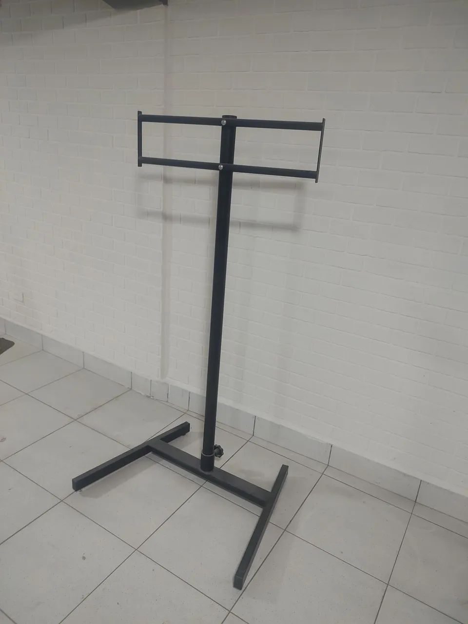 Pedestal / Suporte de piso para TV - Foto 2