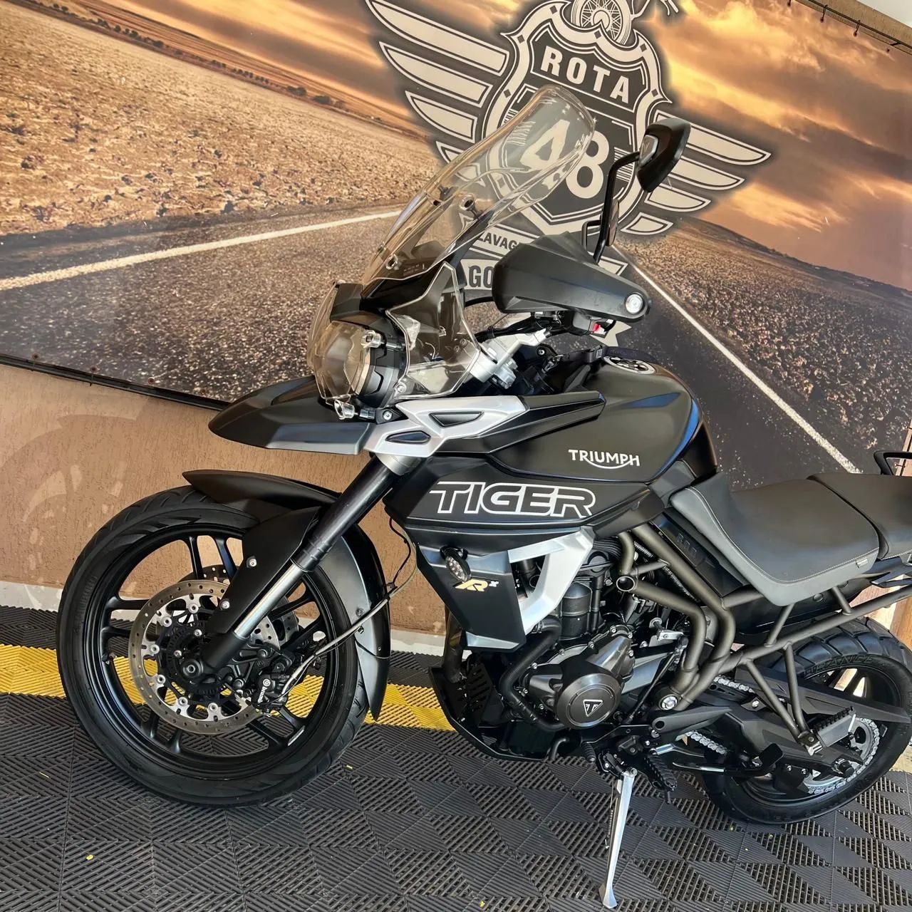 Tiger 800 XRX - Foto 2