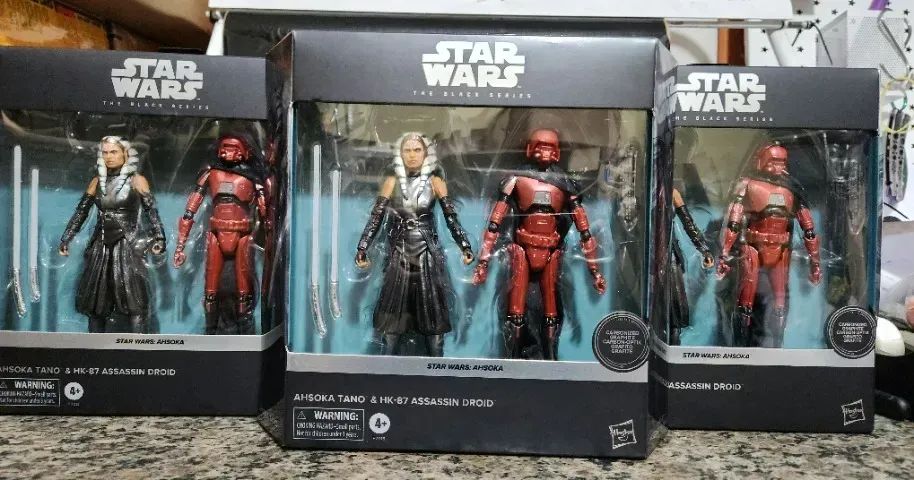 Figuras De Ação Star Wars Ahsoka Tano E Droid Hk-87