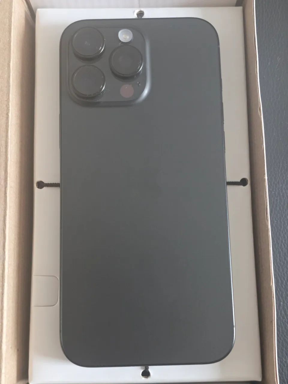 iPhone 16 Pro Max 256gb  - Foto 2