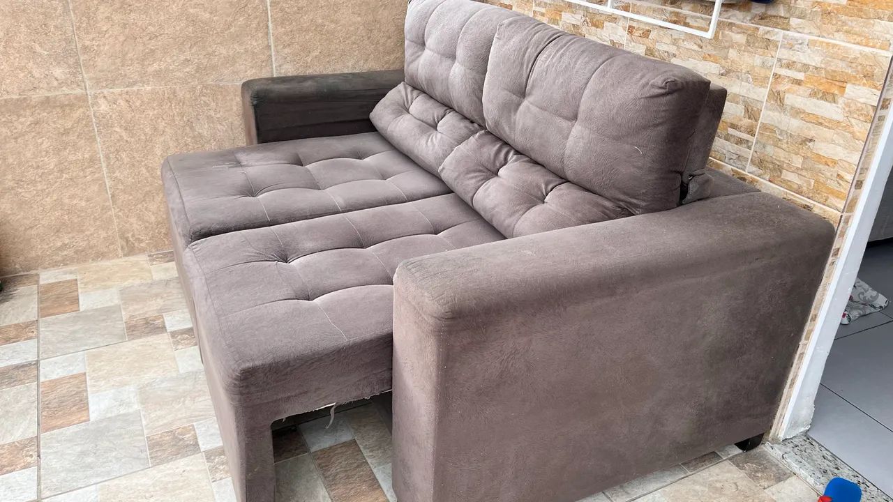 sofa retratil e reclinavel 2 lugares  - Foto 2