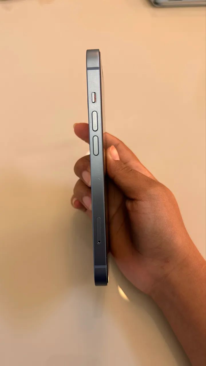 iPhone 14 - Foto 3