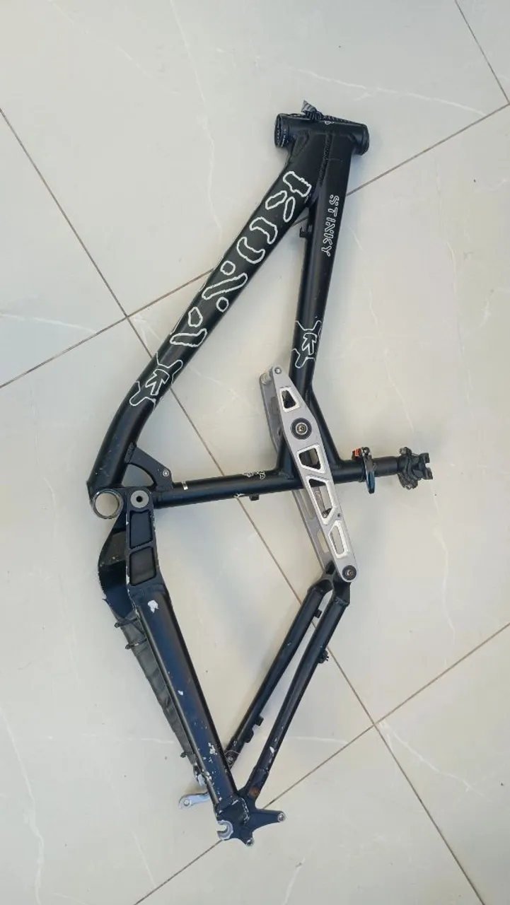 Kona Howler 2006 4X用フレーム15インチ Quadro kona howler shox fox e canote truvativ - Ciclismo - Jardim