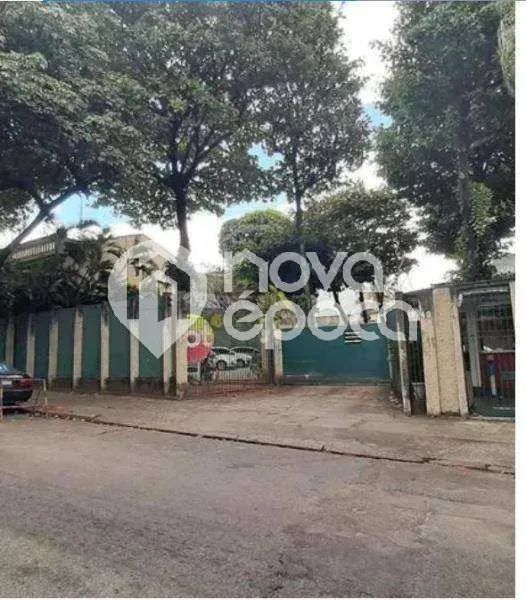São Cristóvão | Prédio Comercial