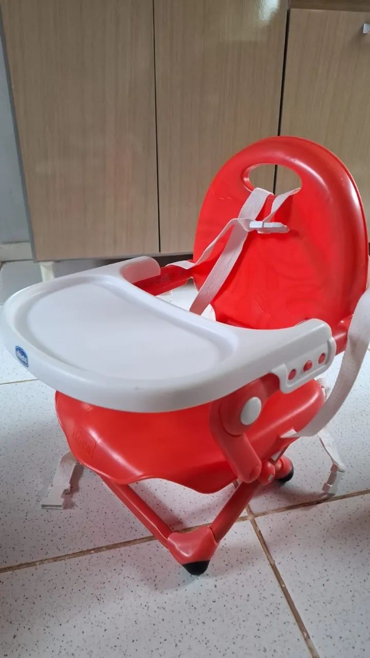 Cadeira de alimentação p bebê 