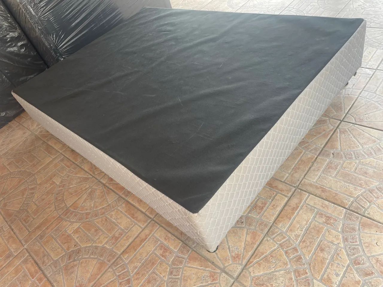 Double bed base65115876518786124