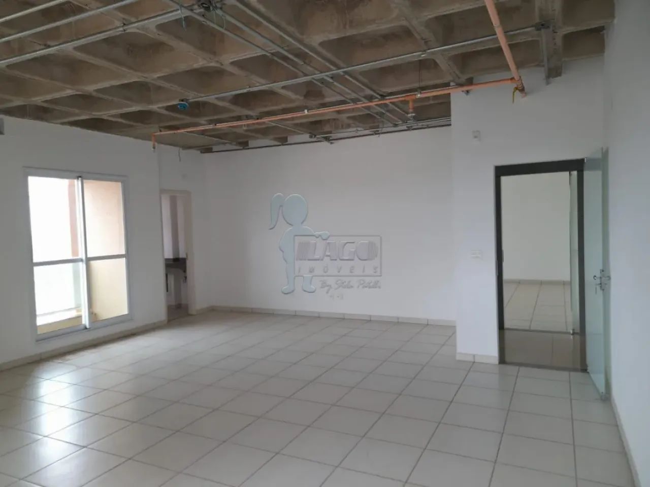 Sala comercial de 37m² com 01 lavabo à venda - Nova Ribeirânia